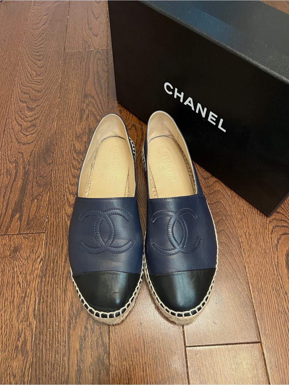 Chanel Women’s Leather CC Espadrilles Navy/Black Size 7